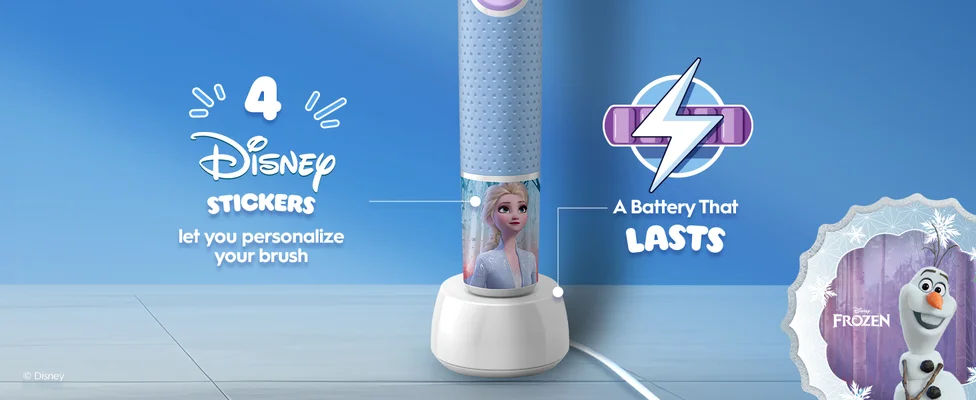 Base of Oral-B Frozen toothbrush on a charger. Icons show: “4 Disney Stickers” for personalization and “A Battery That Lasts.” Olaf graphic in the corner.