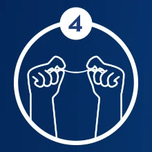 Oral-B flossing step 4: Hands holding floss taut between fingers, ready to guide between teeth.