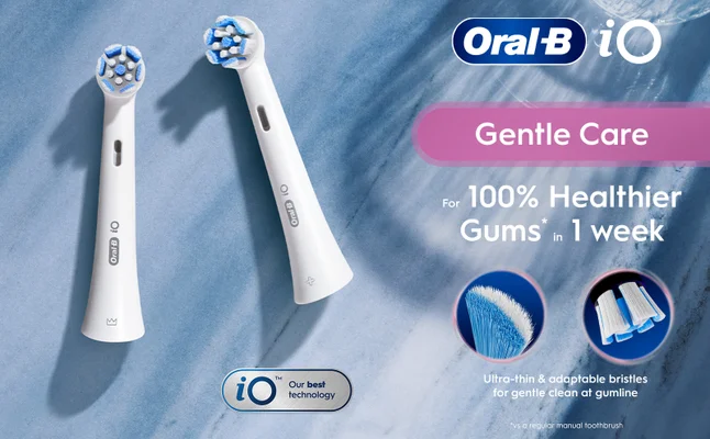 Two Oral-B iO Gentle Care brush heads with ultra-thin & adaptable bristles.