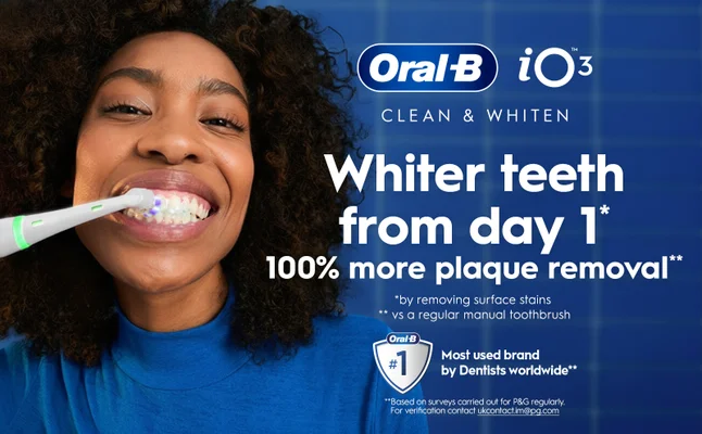 Oral-B iO3 toothbrush advertisement promoting 100% cleaner teeth