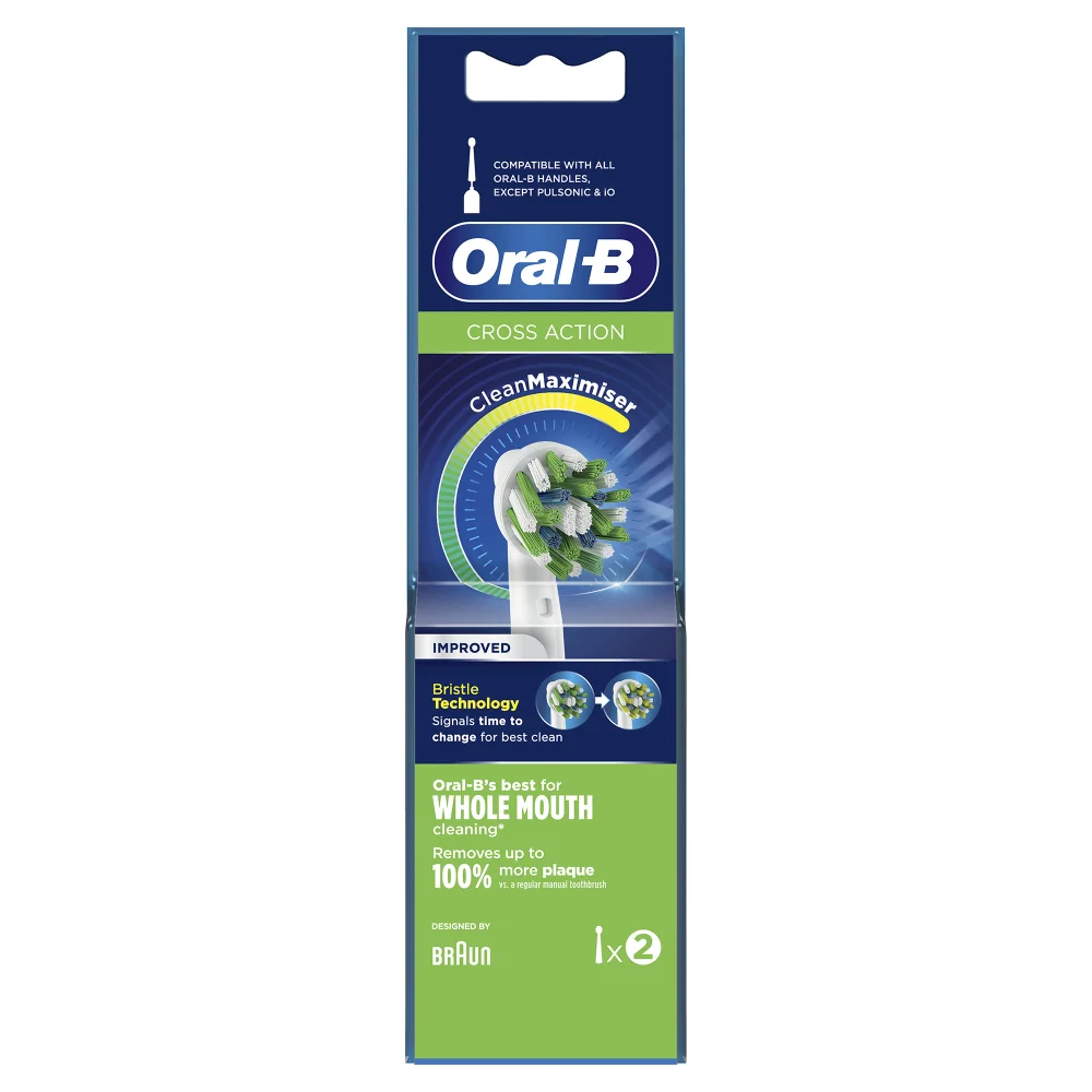 Oral-B CrossAction Toothbrush Head with CleanMaximiser Technology, Pack of 2 Counts Image 1