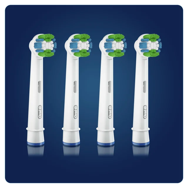 Oral B Precision Clean Toothbrush Head with CleanMaximiser Technology, 4 pack