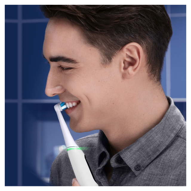 Oral B iO6 White Alabaster & Pink Sand Electric Toothbrush Duo Pack