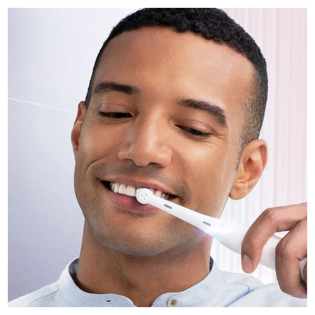 Oral B iO Gentle Care Toothbrush Heads, 4 pack
