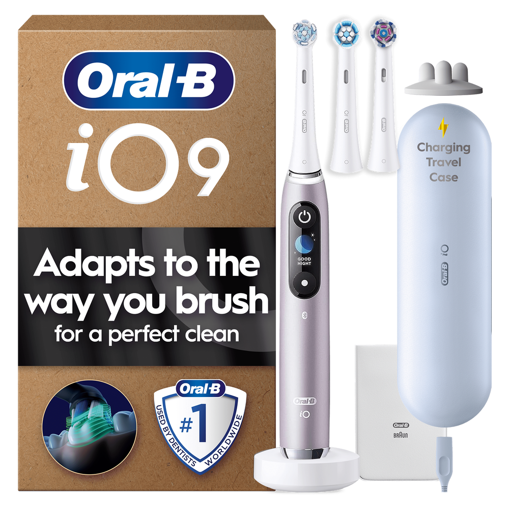 Oral-B iO9 toothbrush packaging, emphasizing its ability to adapt to the way you brush for a perfect clean.