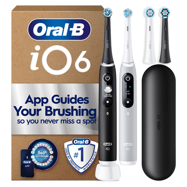 Oral-B iO6 toothbrush packaging, highlighting App Guides Your Brushing so you never miss a spot.