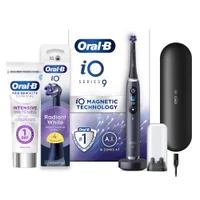 Oral-B iO9 Whitening Bundle with 4ct Black Brush Heads