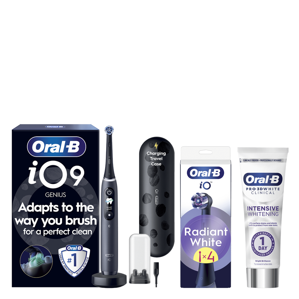 Oral-B iO9 Whiter Teeth Bundle